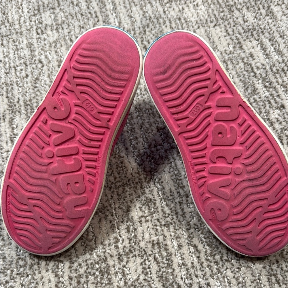 Native Kids Shoes - Pink and White - Picture 4 of 6